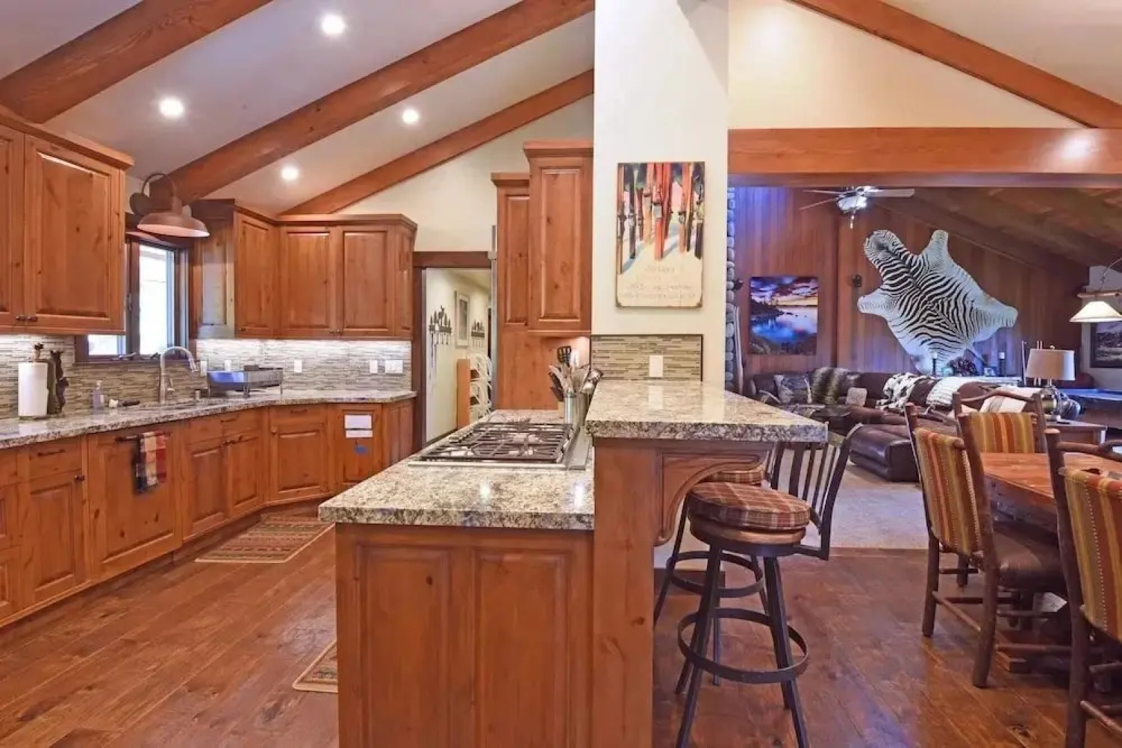 Dollar Point Getaway