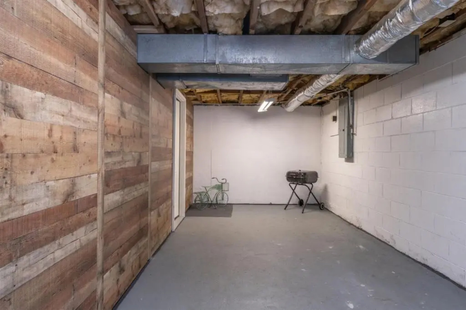 Bike Path Getaway in Town