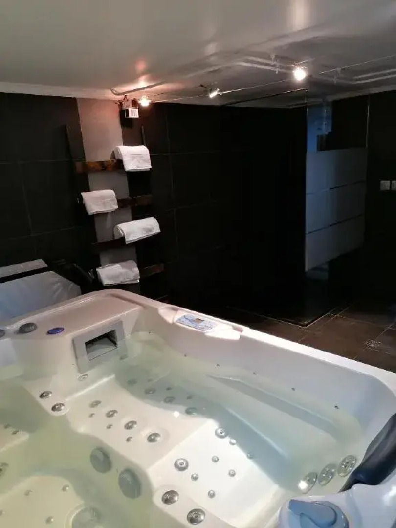 Chambre Prive Chez Chris (Adults Only)