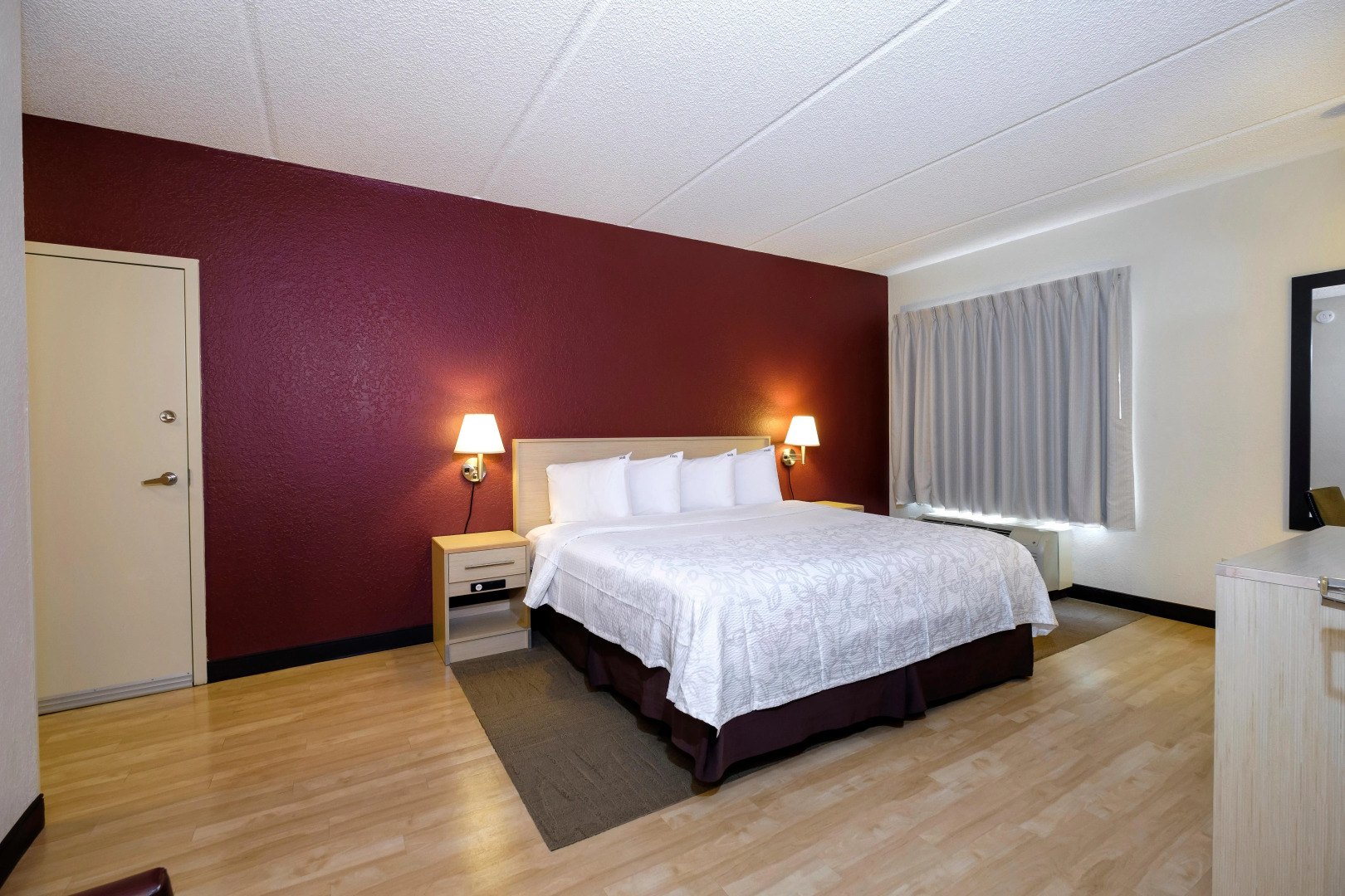 Red Roof Inn PLUS+ Gainesville