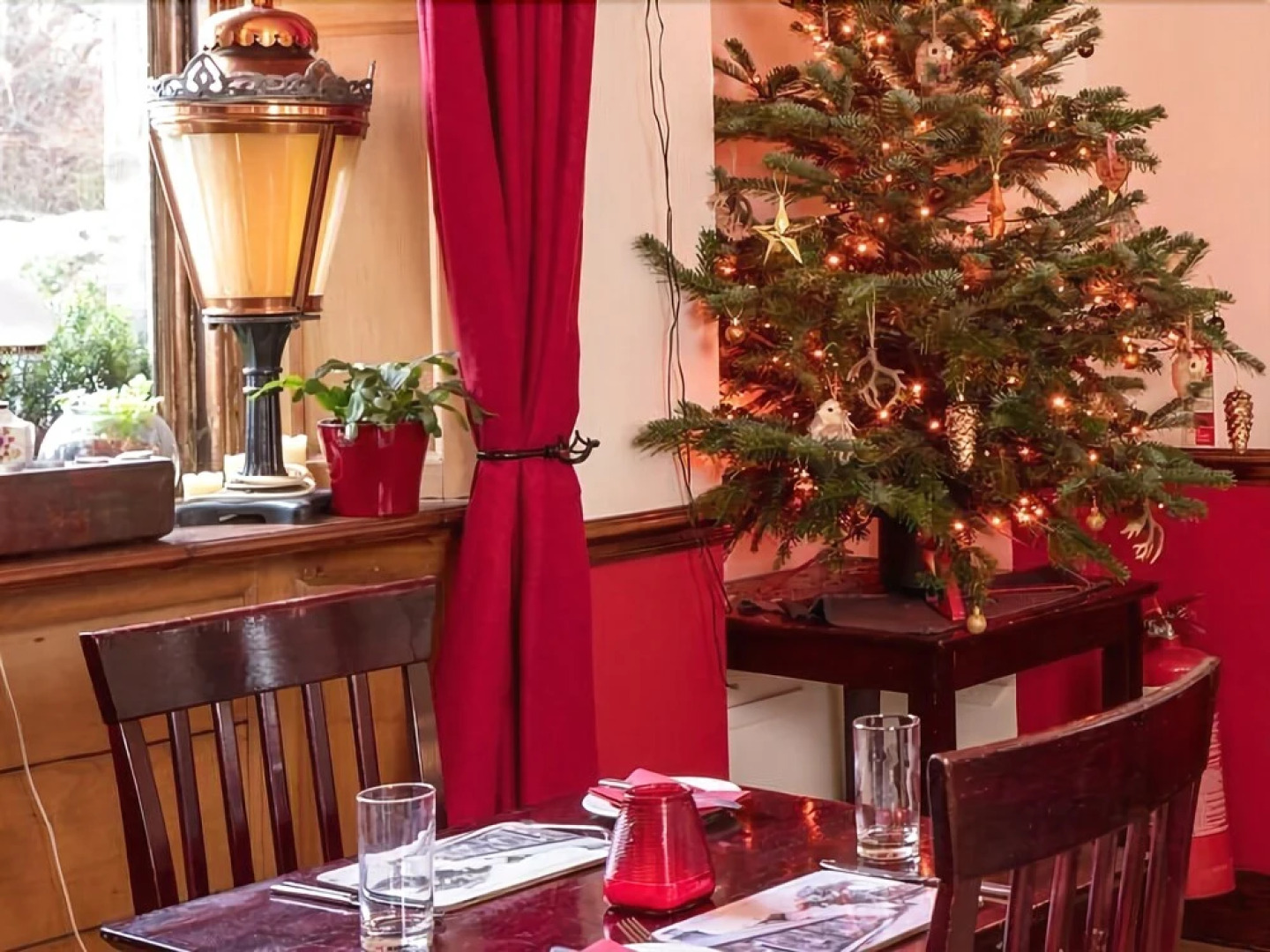 The Gordon Arms Hotel