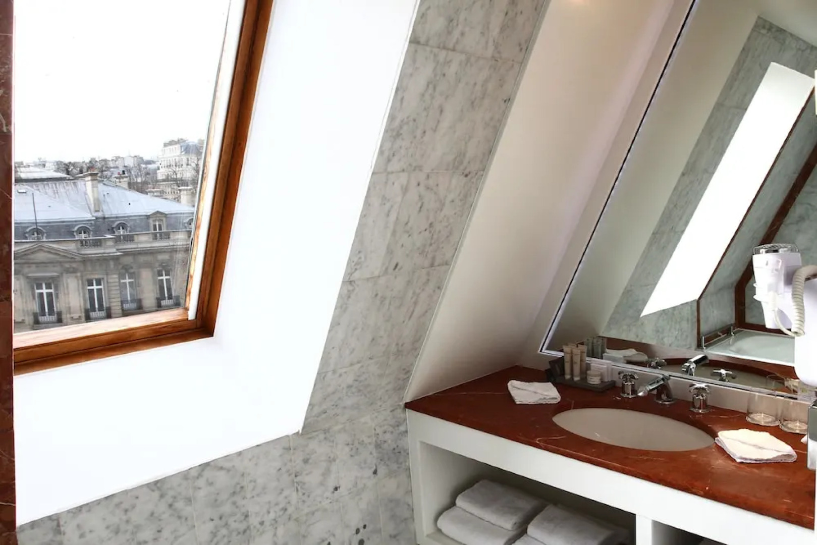 Royal Garden Champs-Elysées