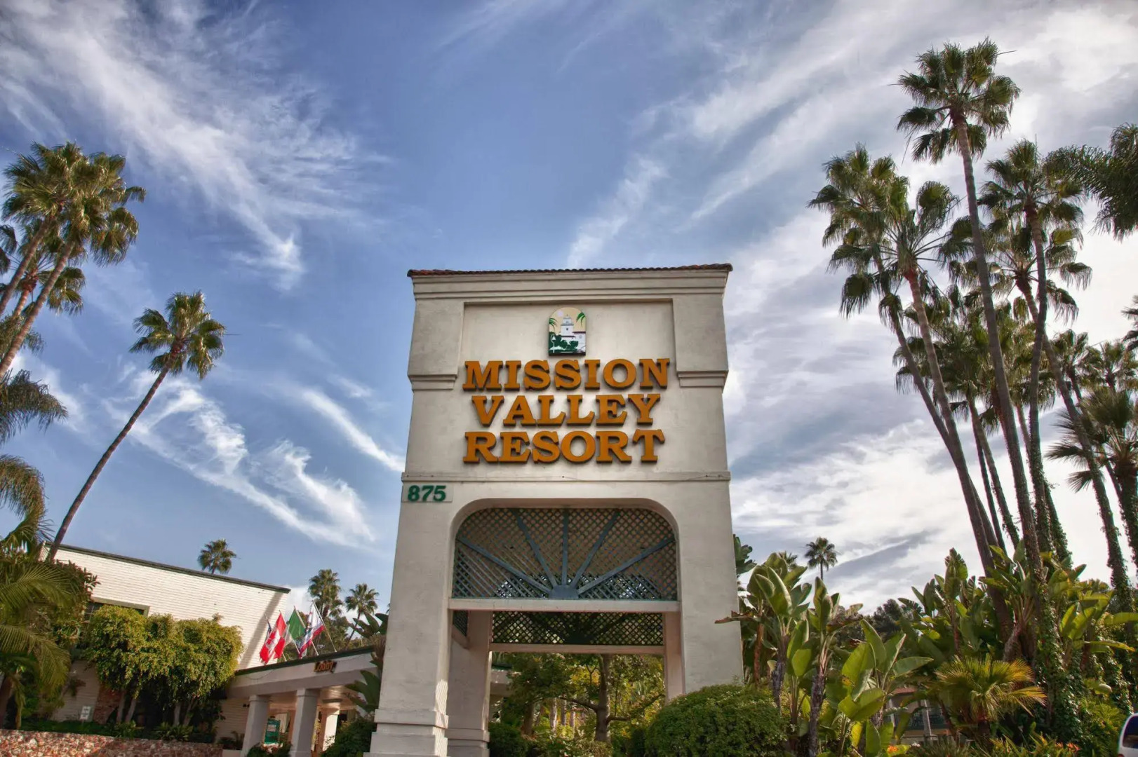 Legacy Resort Hotel & Spa