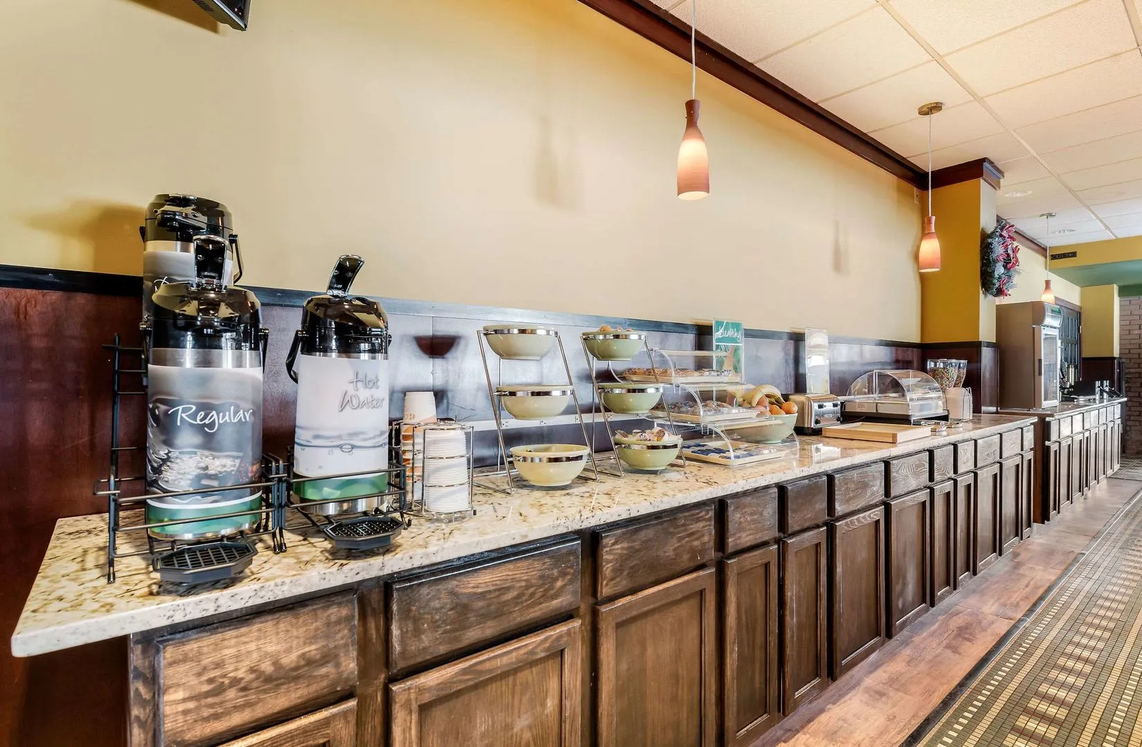 Quality Inn & Suites Detroit Lakes