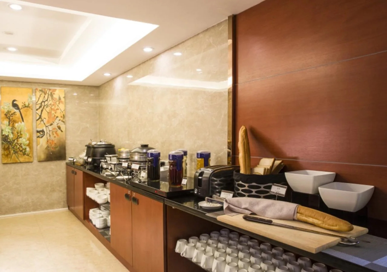 Poltton International Apartment (Foshan Zumiao Lingnan Tiandi Branch)