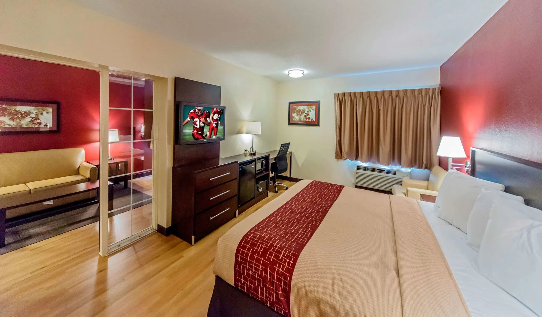 Red Roof Inn PLUS+ Raleigh Downtown – NCSU/Conv Center