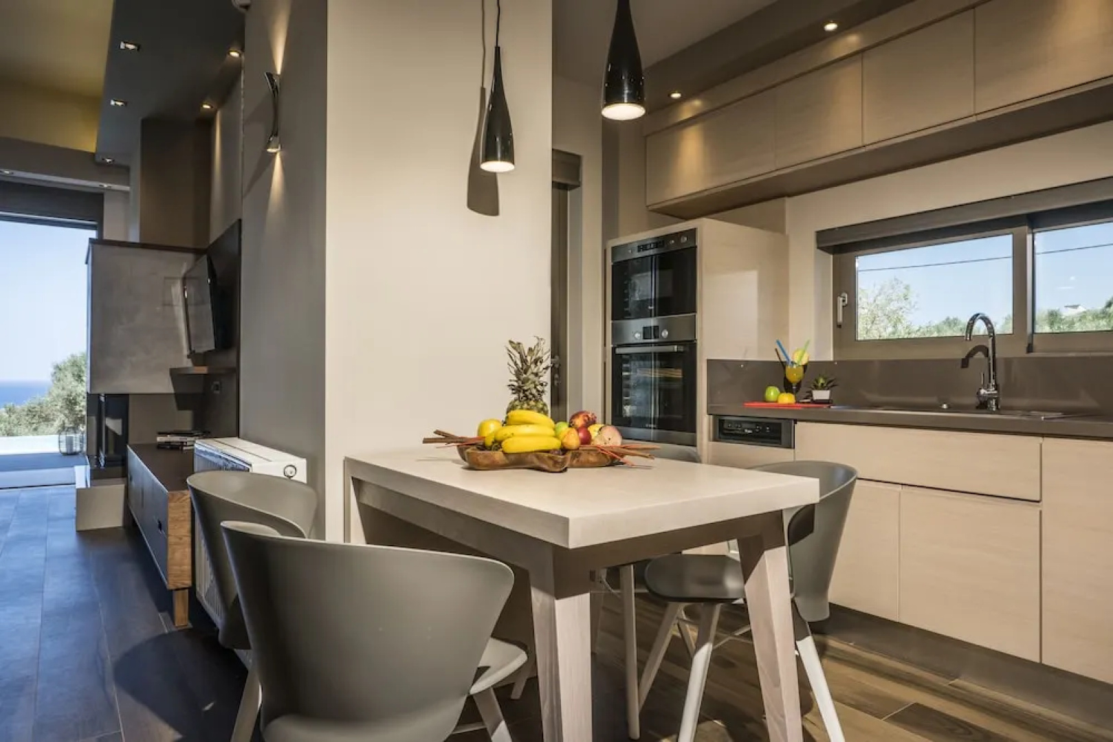 AA Luxury Villas