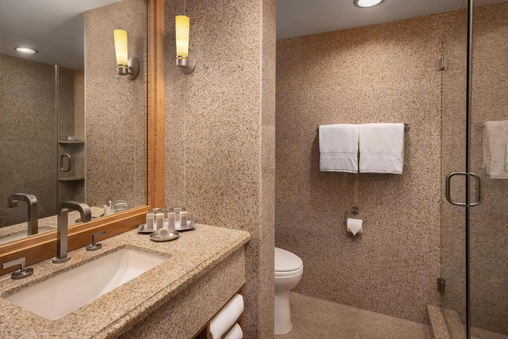 Avenue of the Arts Costa Mesa, a Tribute Portfolio Hotel