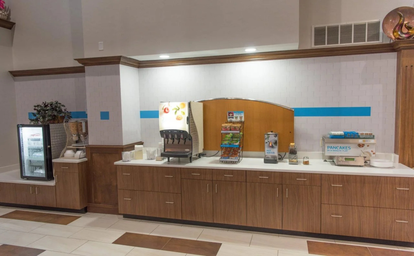 Holiday Inn Express Hotel & Suites in North East (Erie) by IHG