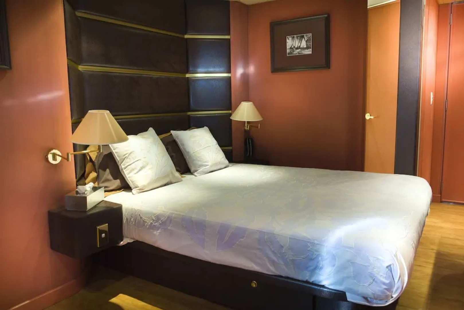 Haumana Cruises - Bora-Bora to Taha'a (Monday to Thursday)