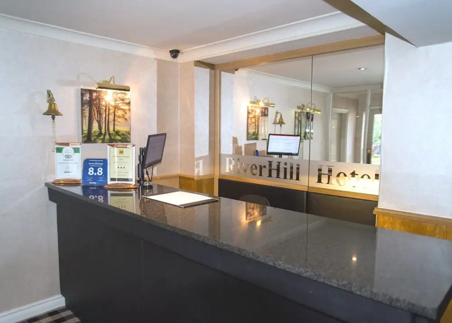 The Riverhill Hotel  Restaurant