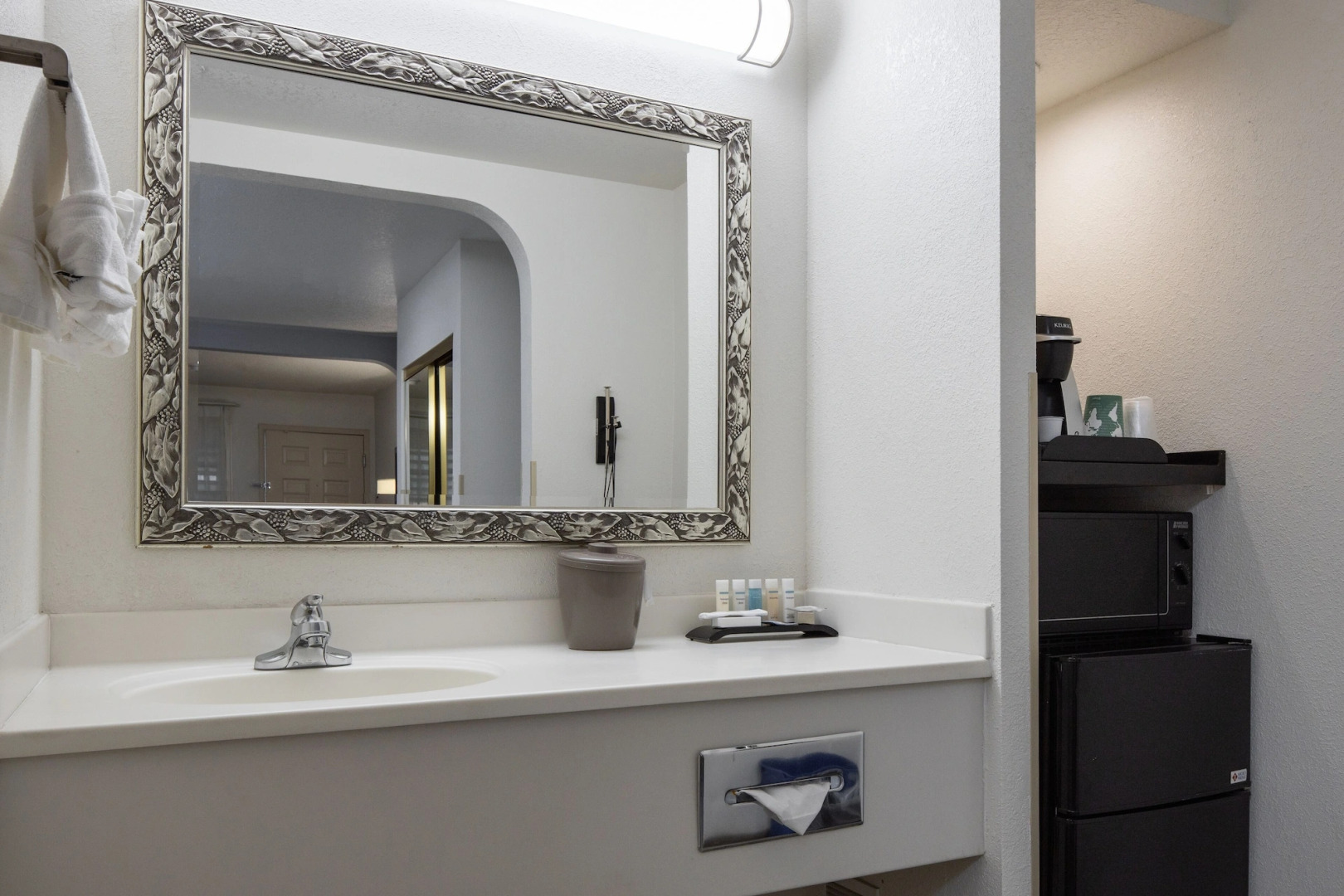 Atherton Park Inn & Suites