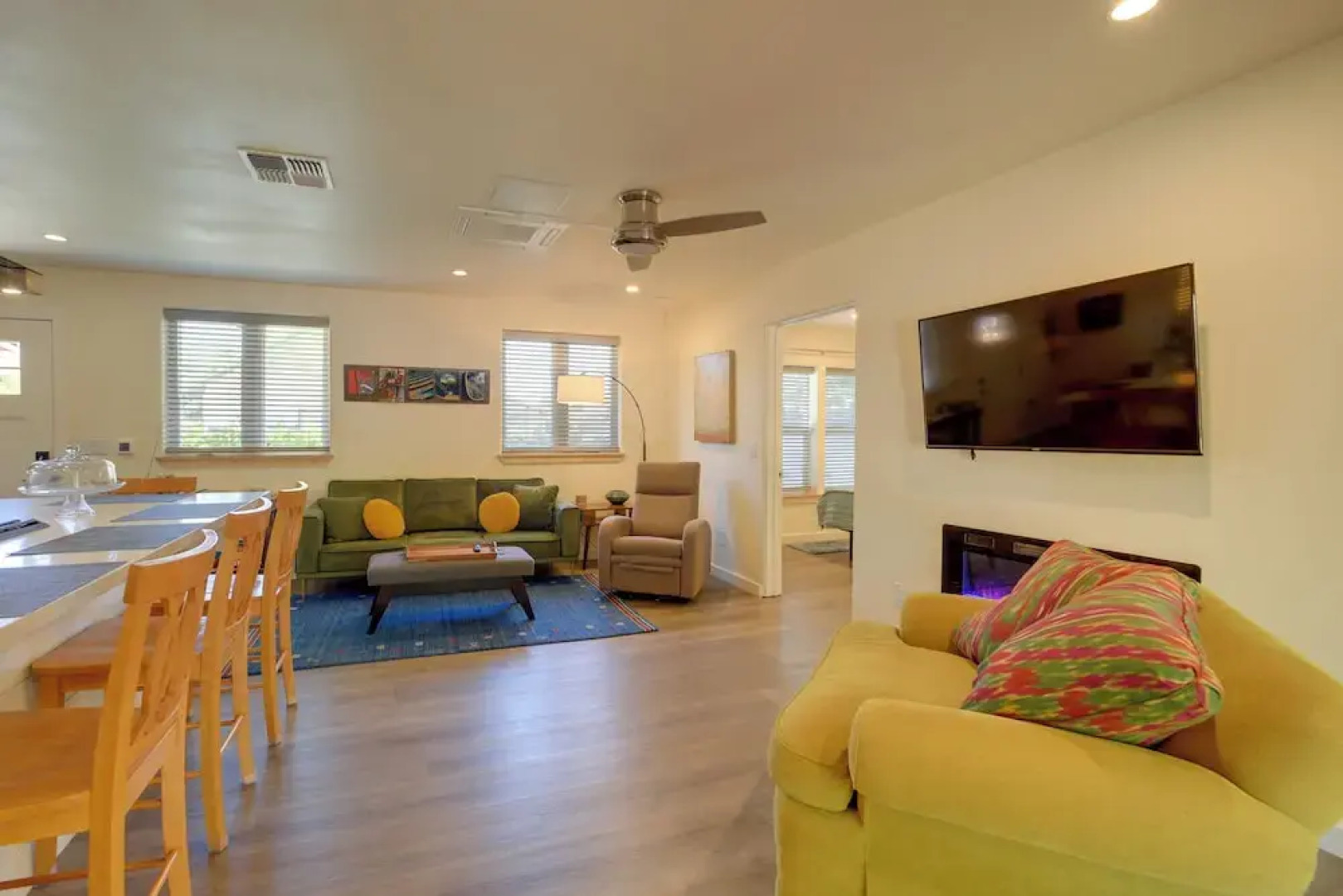 Old Town Cottonwood Cottage w/ Yard, Pets Welcome