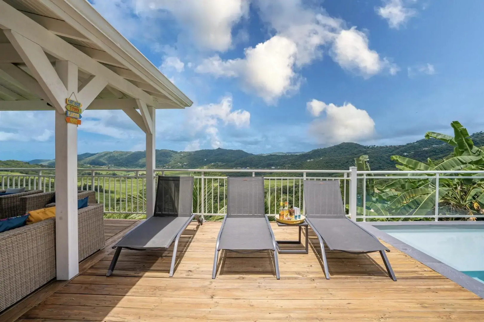 Villa Lanati, 4 ch avec piscine & vue campagne