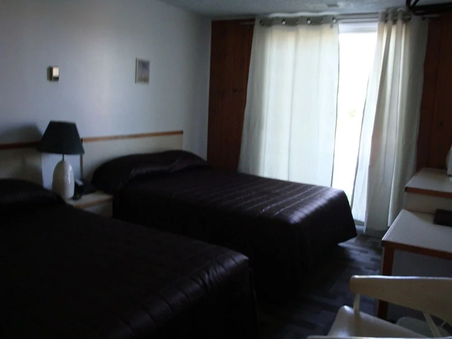 Hï¿½tel-Motel Le Beach