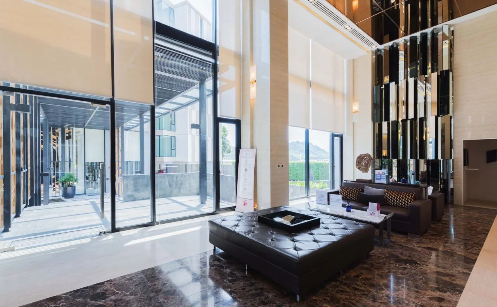 The Base Up Town Condo By Favstay