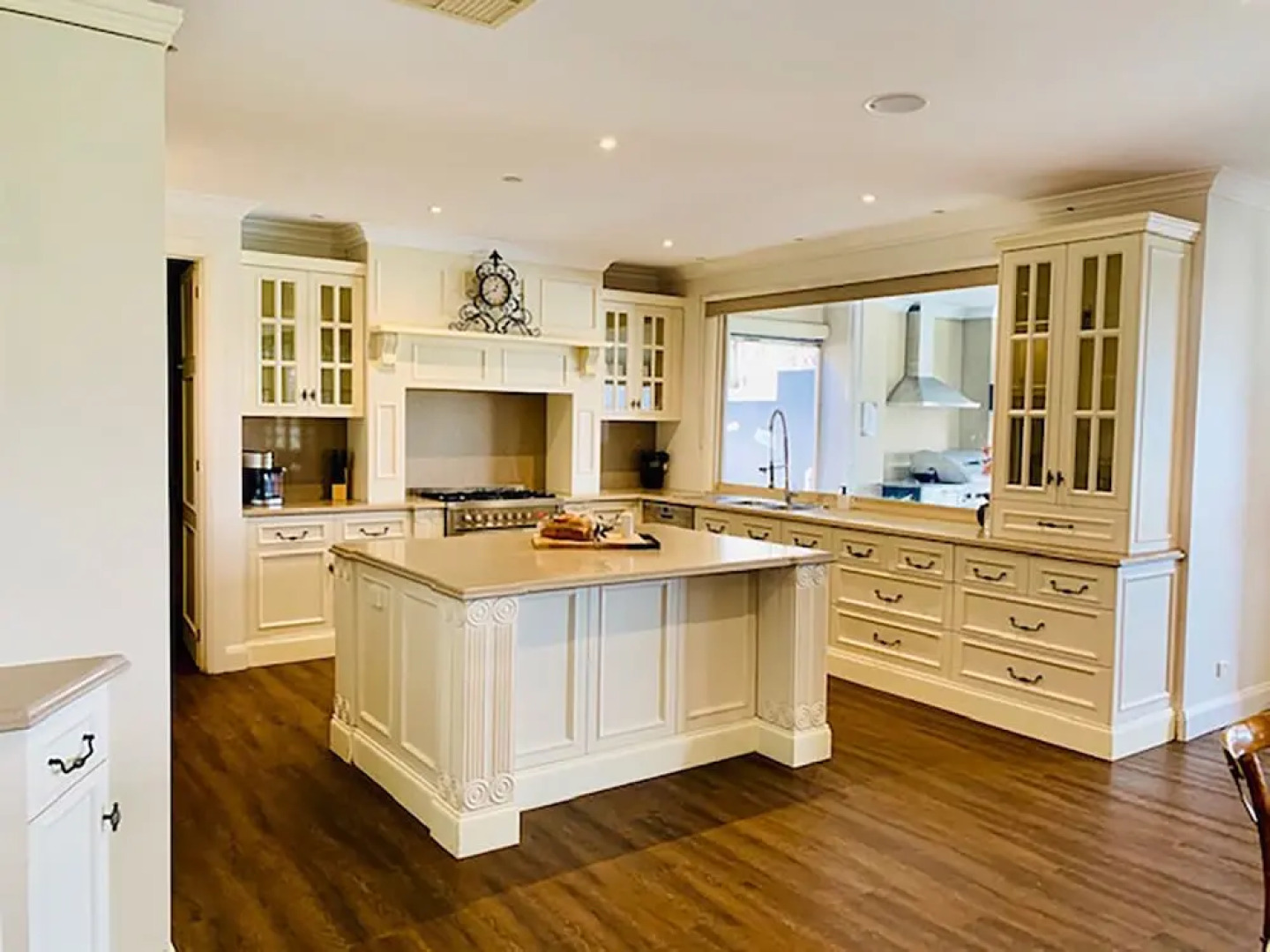 Grand Gippsland Home Sleeps Up To 28