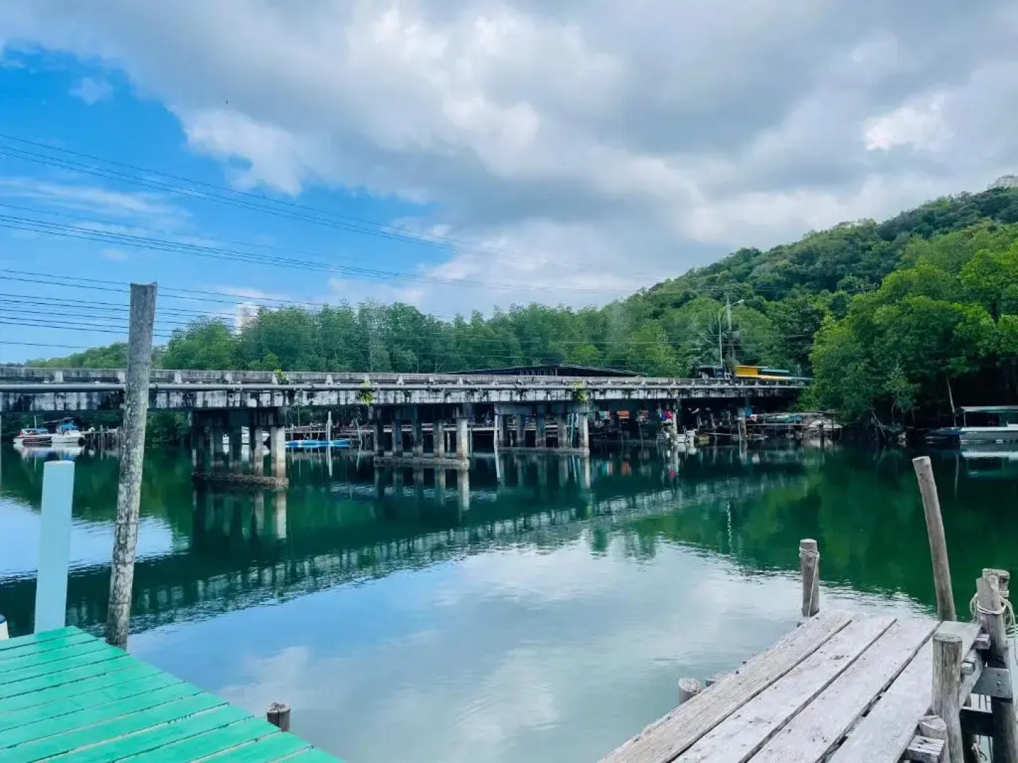 Markhouse Bungalow Ko Kut