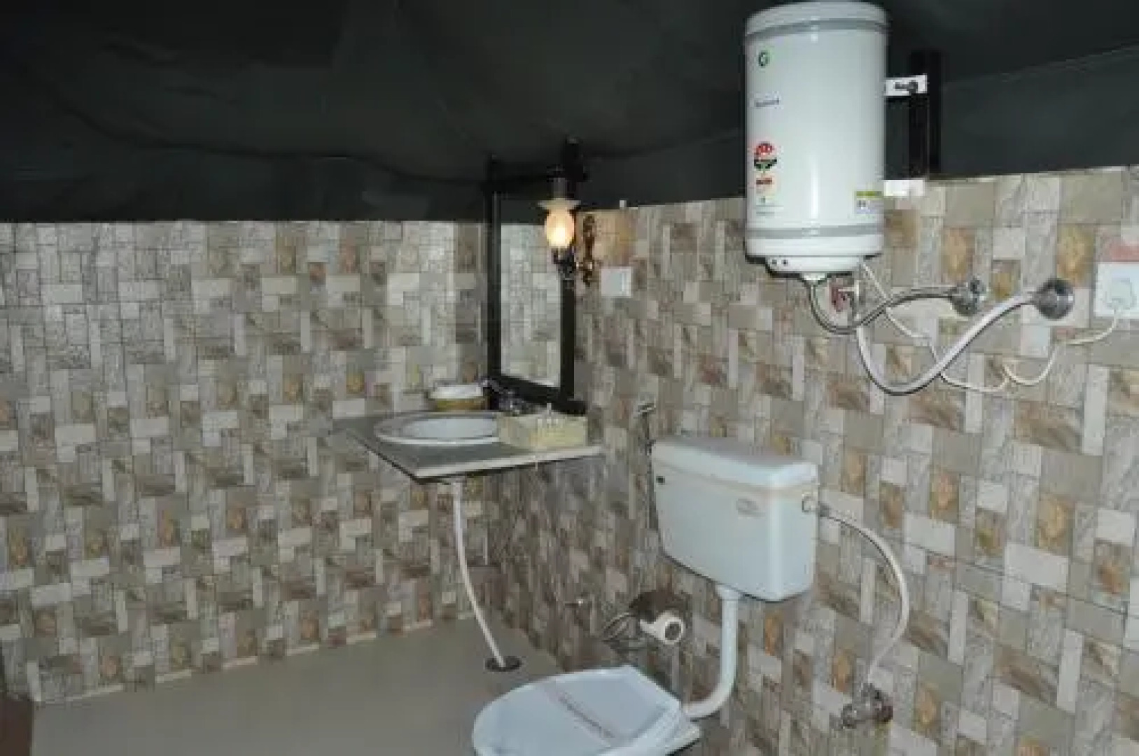 Ranthambore Tiger Machan Resort