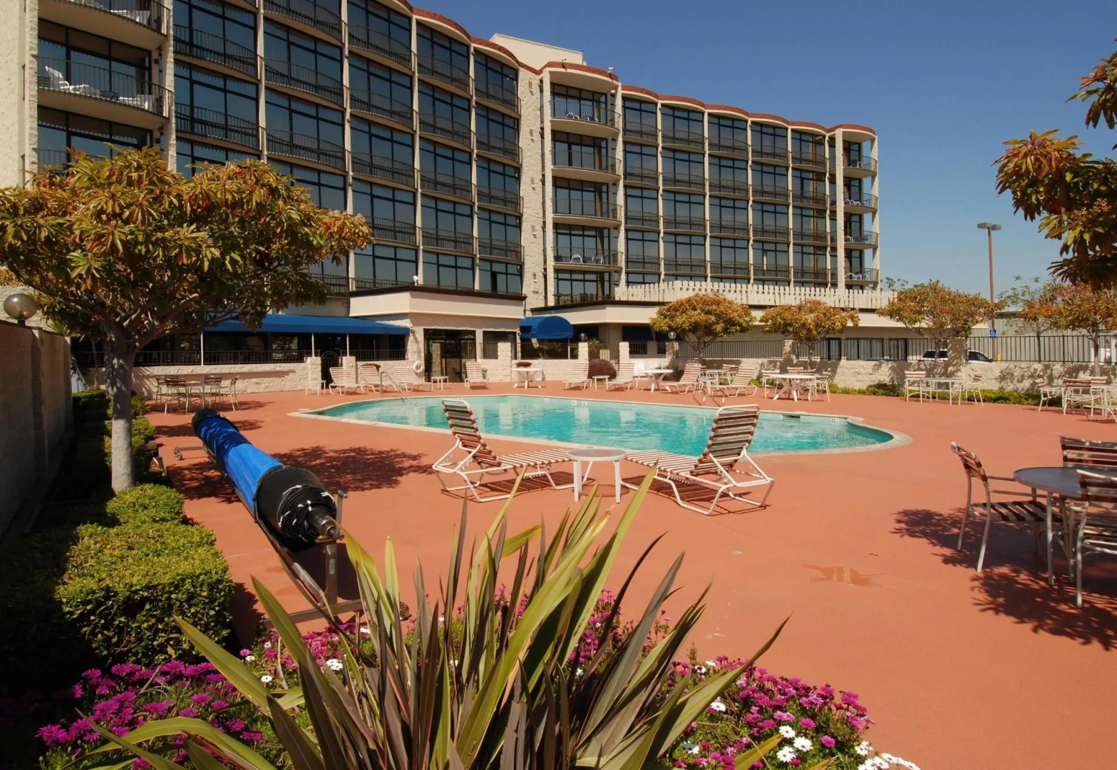 Oakland Airport Executive Hotel