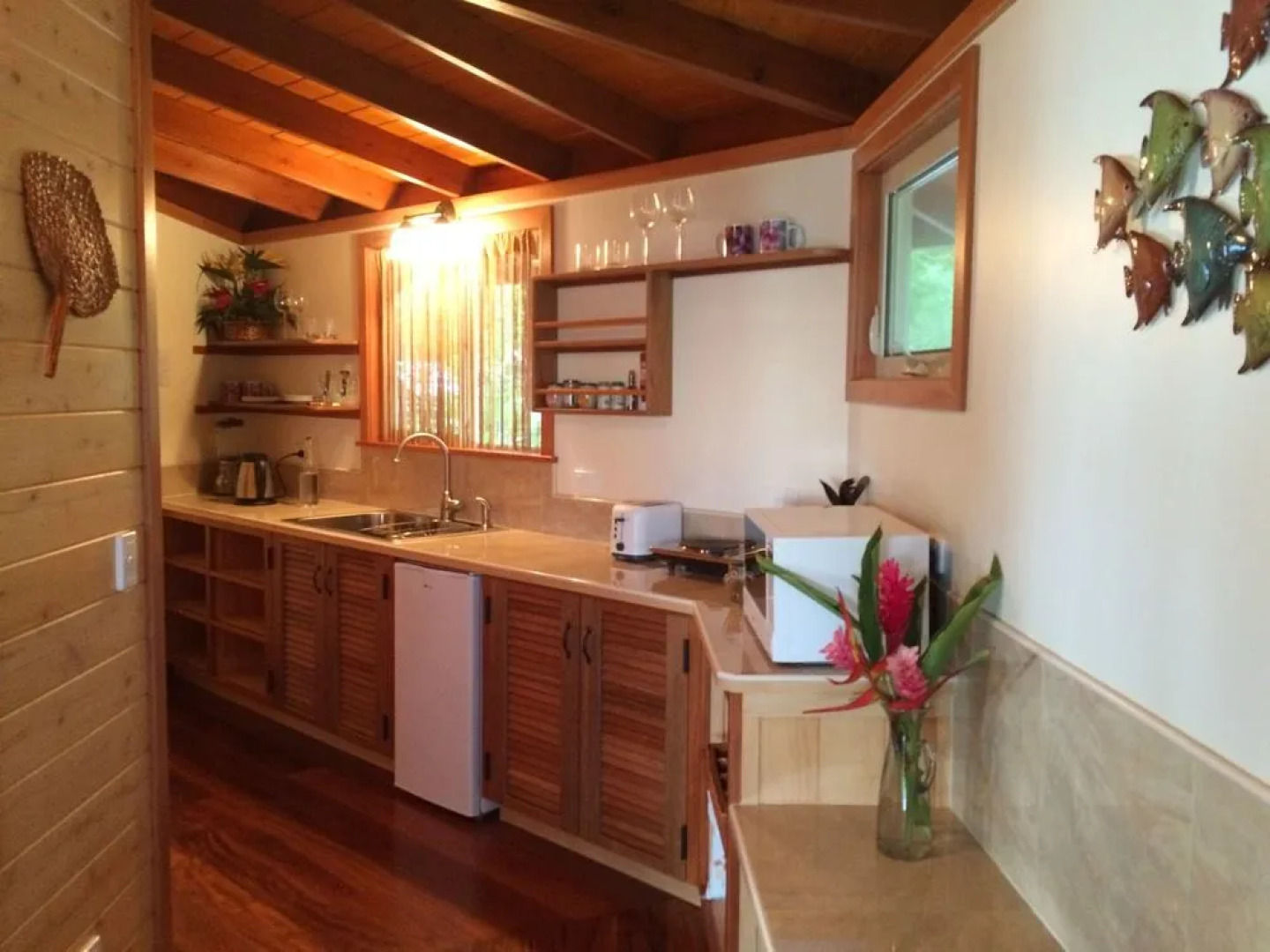 Sunrise Beach Cabanas Eco-Resort