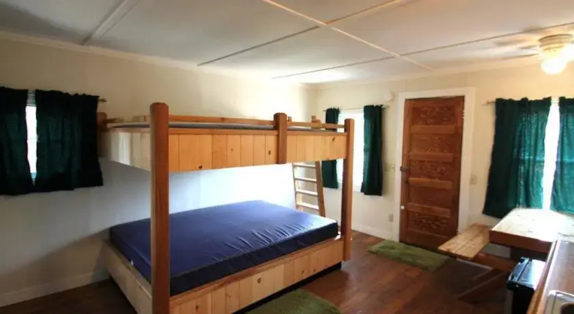 Mackinac Lakefront Cabin Rentals