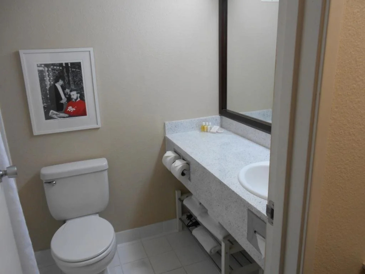 The Governor, a Coast Hotel