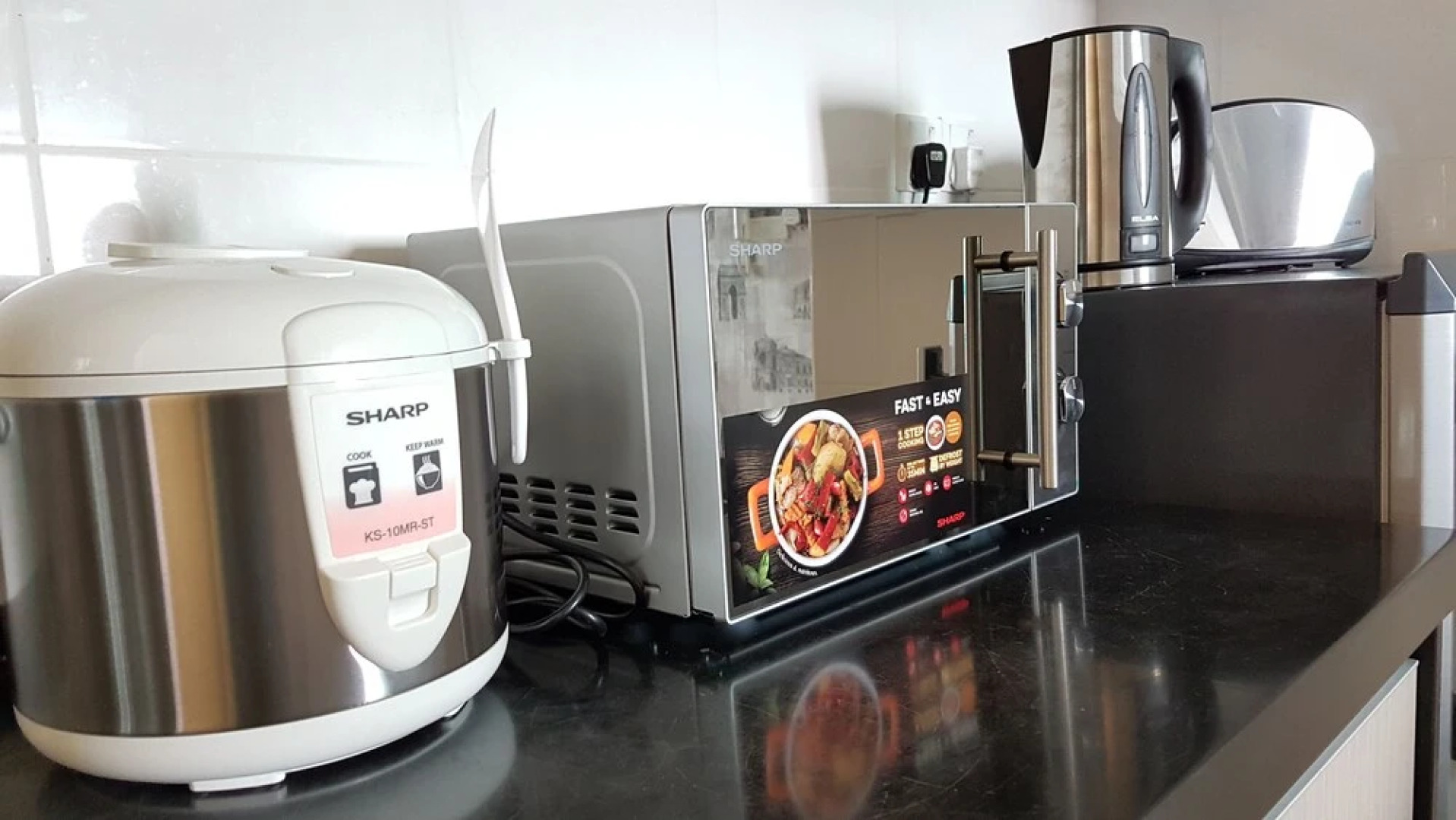 LK De Centrum 2 Bedroom Suites Apartment