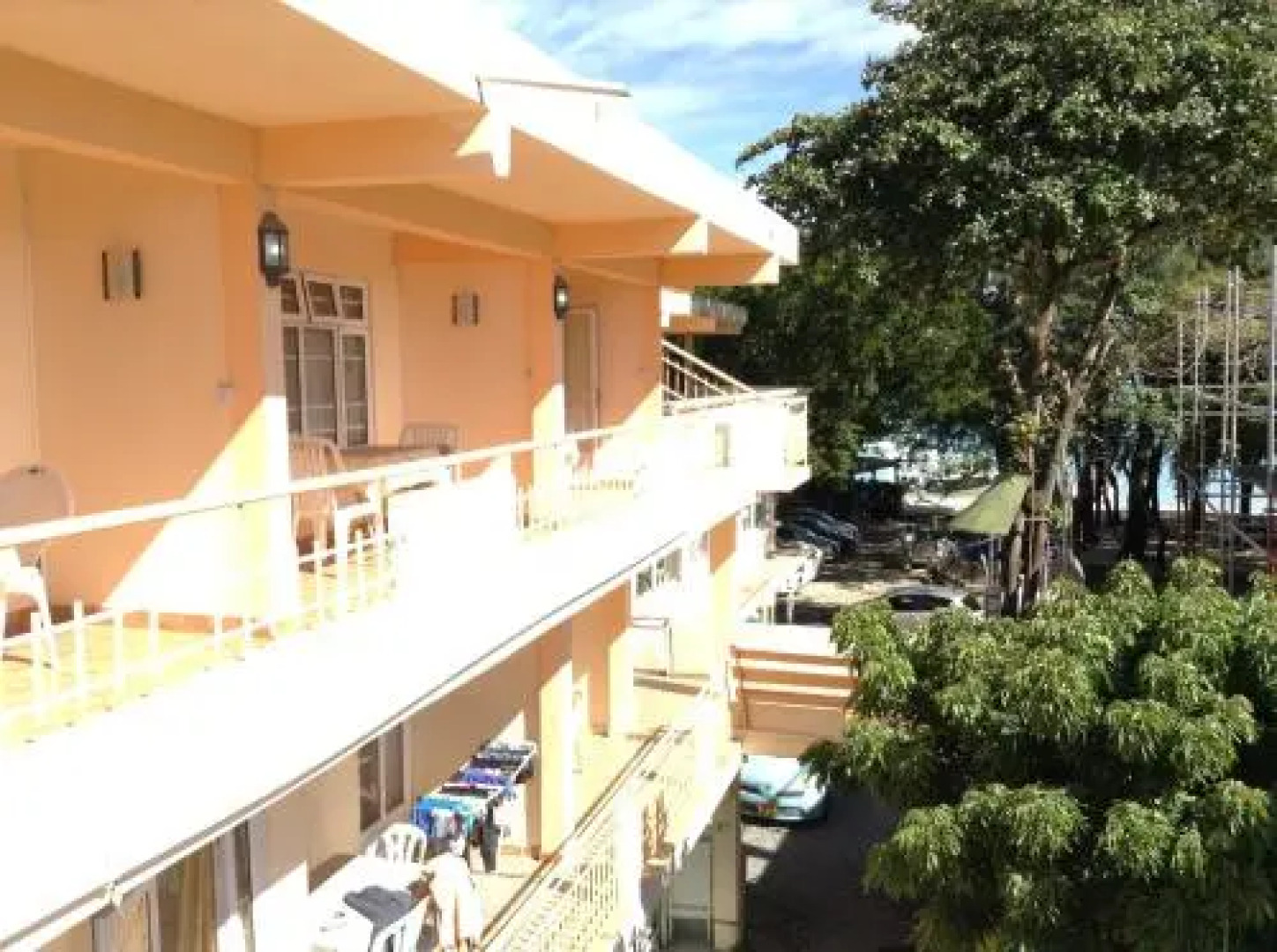 Ebrahim Flats - Grand Baie Beach