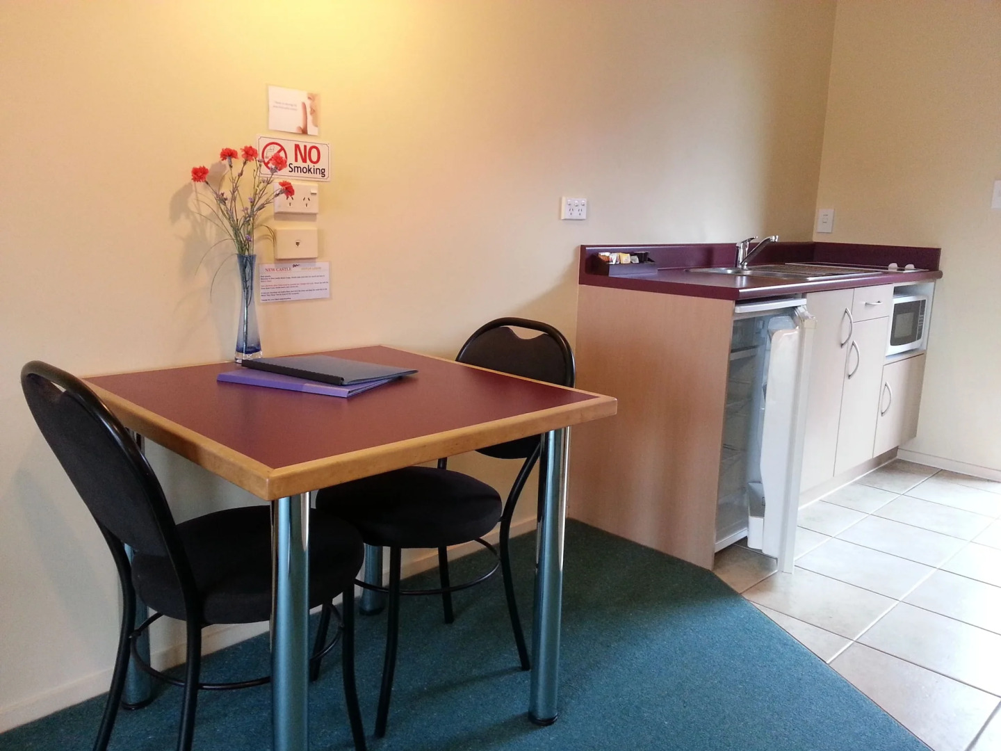 New Castle Motor Lodge