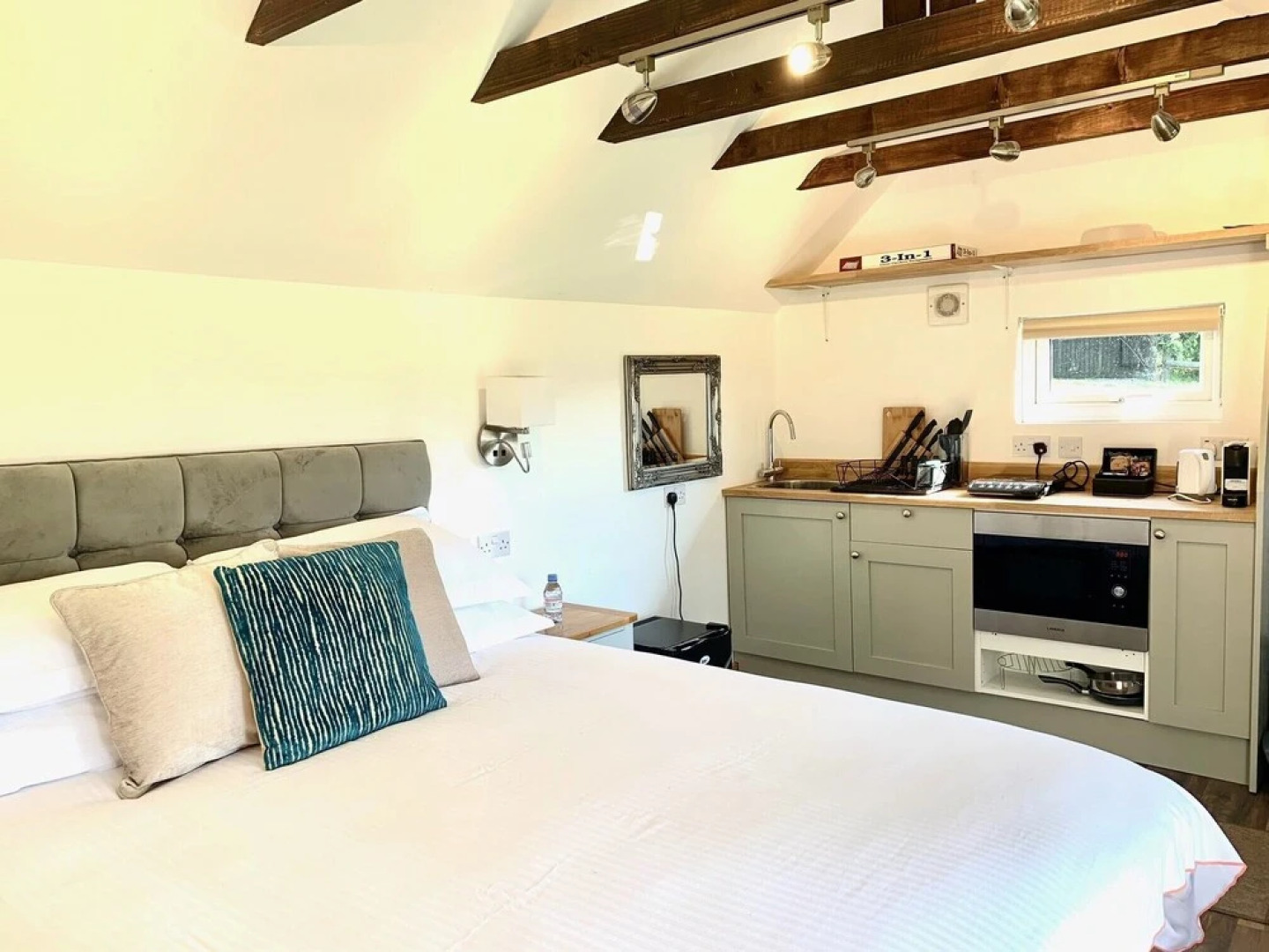 Glamping 1-bed Cottage in Hellingly