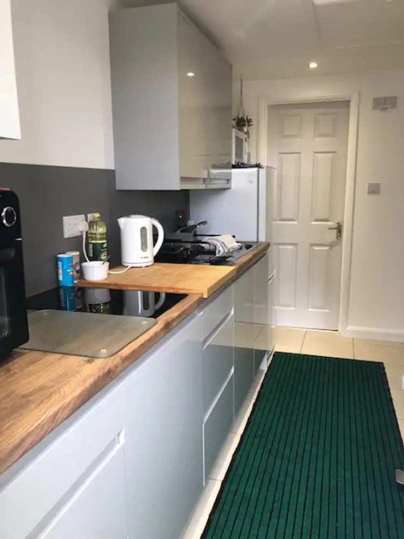 Self Catering Private Annex Near Ferndown