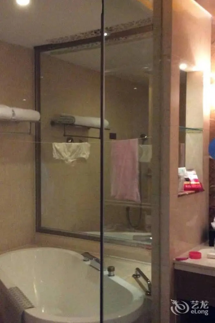 Pinghu Sun Lake Hotel