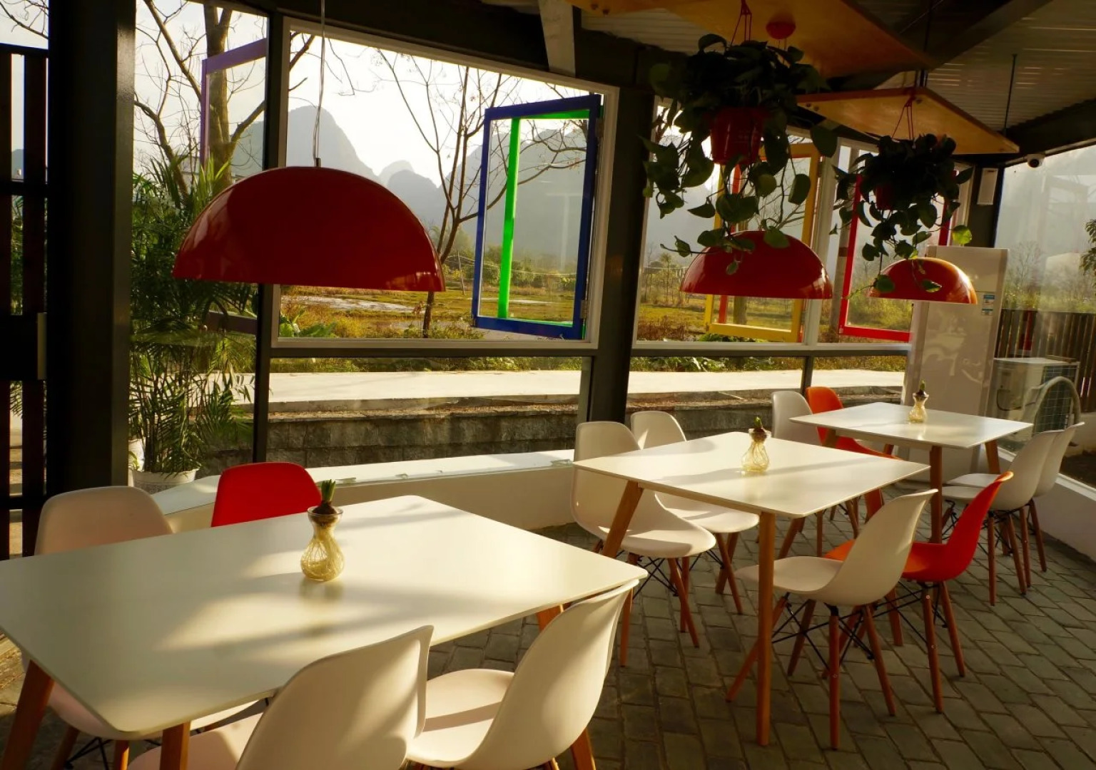 Yangshuo Wada Hostel by Yulong River