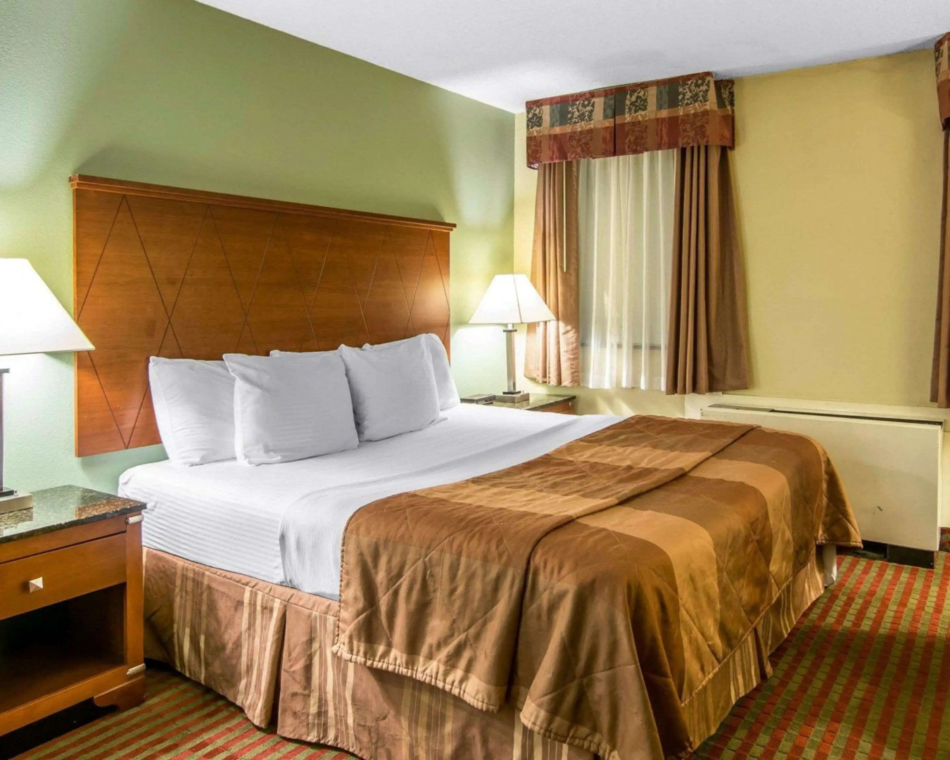 MainStay Suites Williamsburg Historic Area