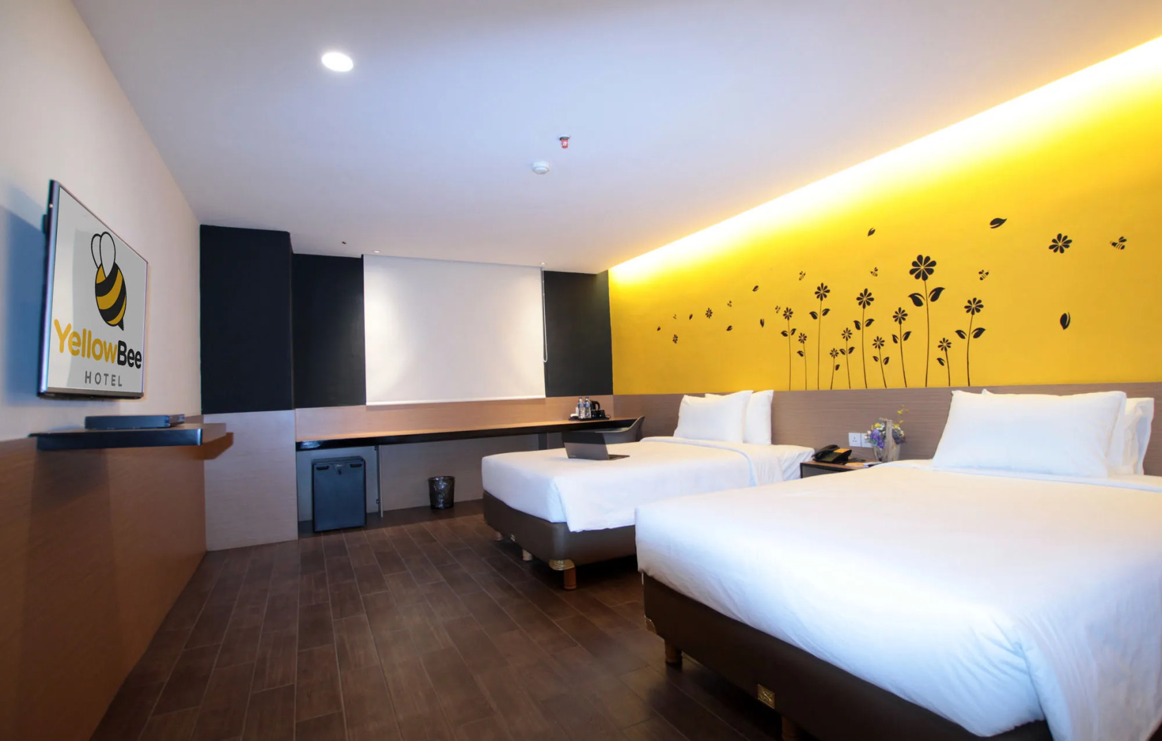 Yellow Bee Tangerang