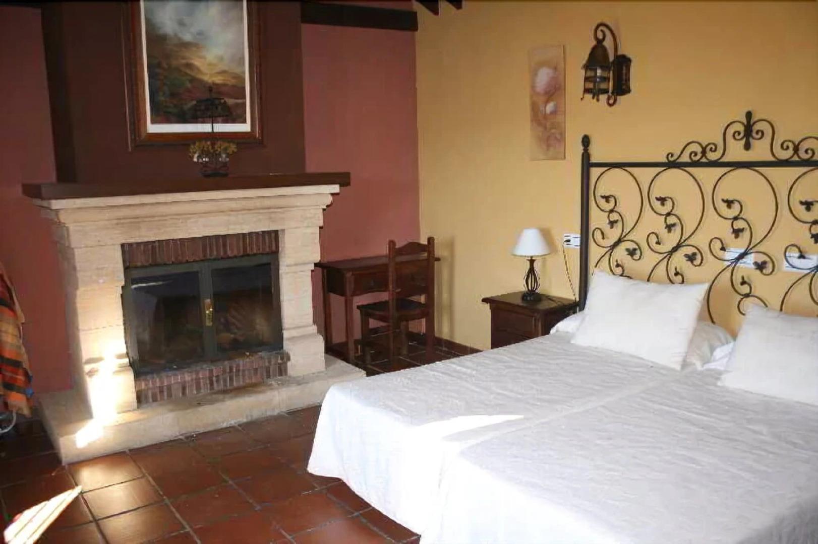 Casona Los Moriscos Hotel