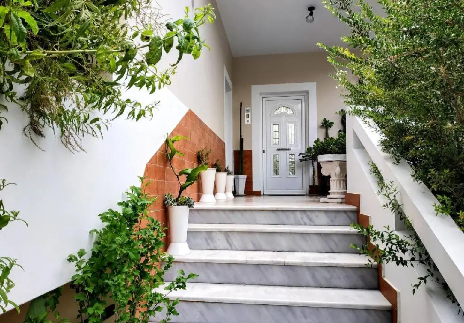 Suite of light rooms