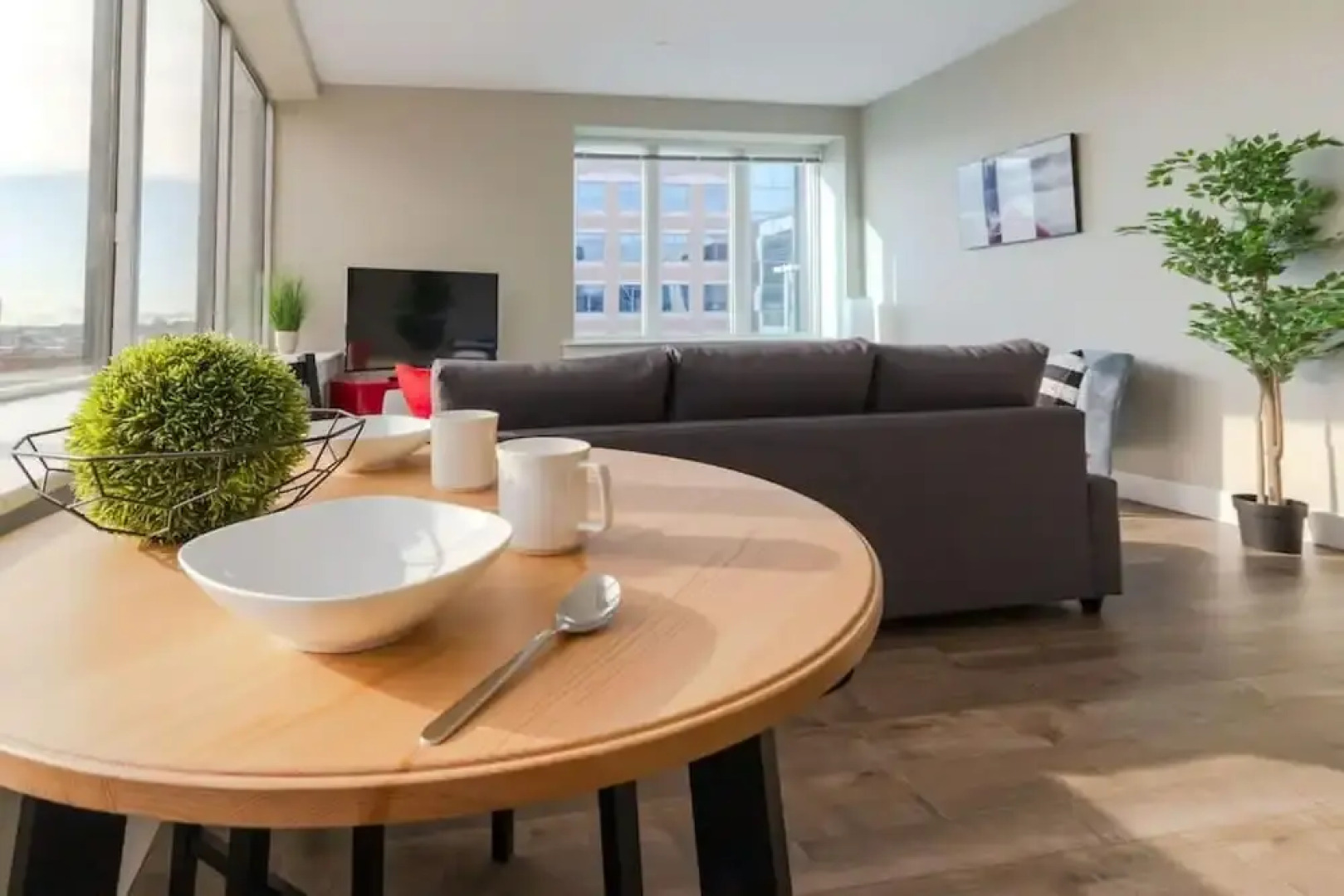 The Best Rental in SJ w Parking Excellent Views Location