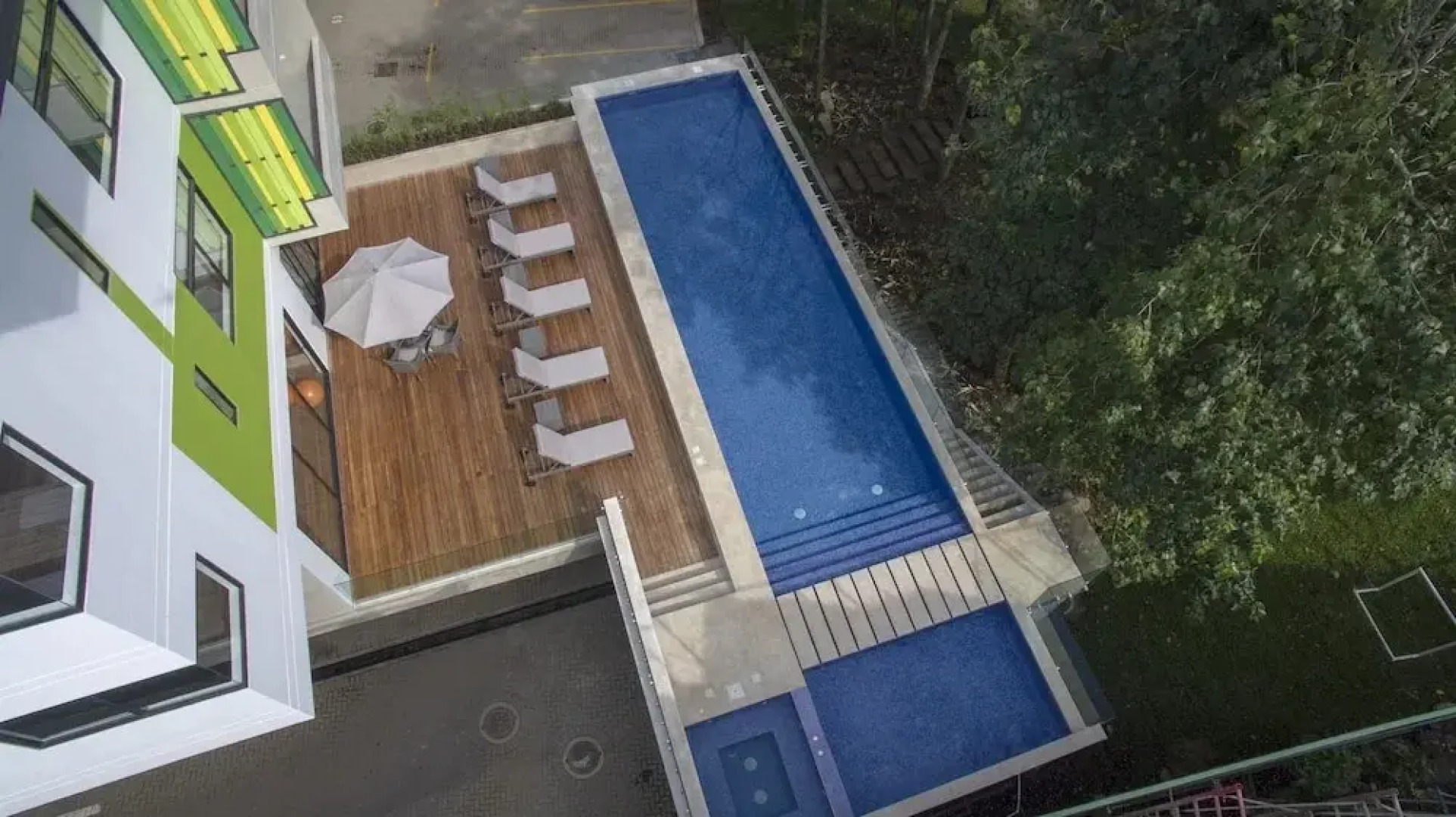 Arborea Flats by Corporate Stays