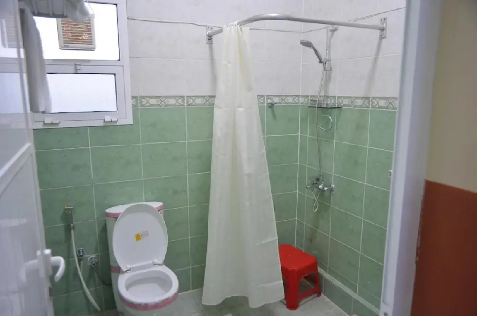 Five Continents Hotel