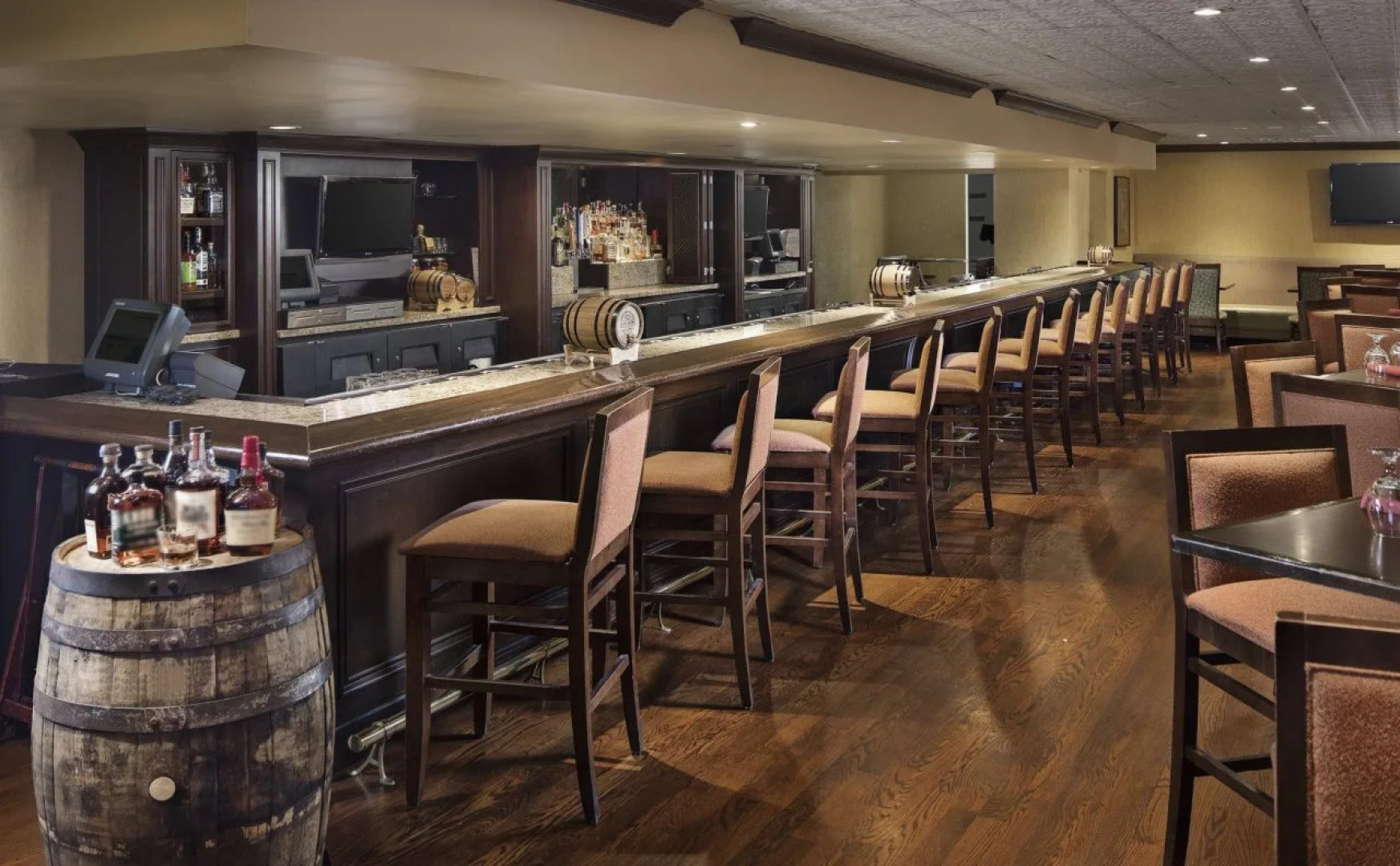 Crowne Plaza Louisville Airport Expo Ctr by IHG