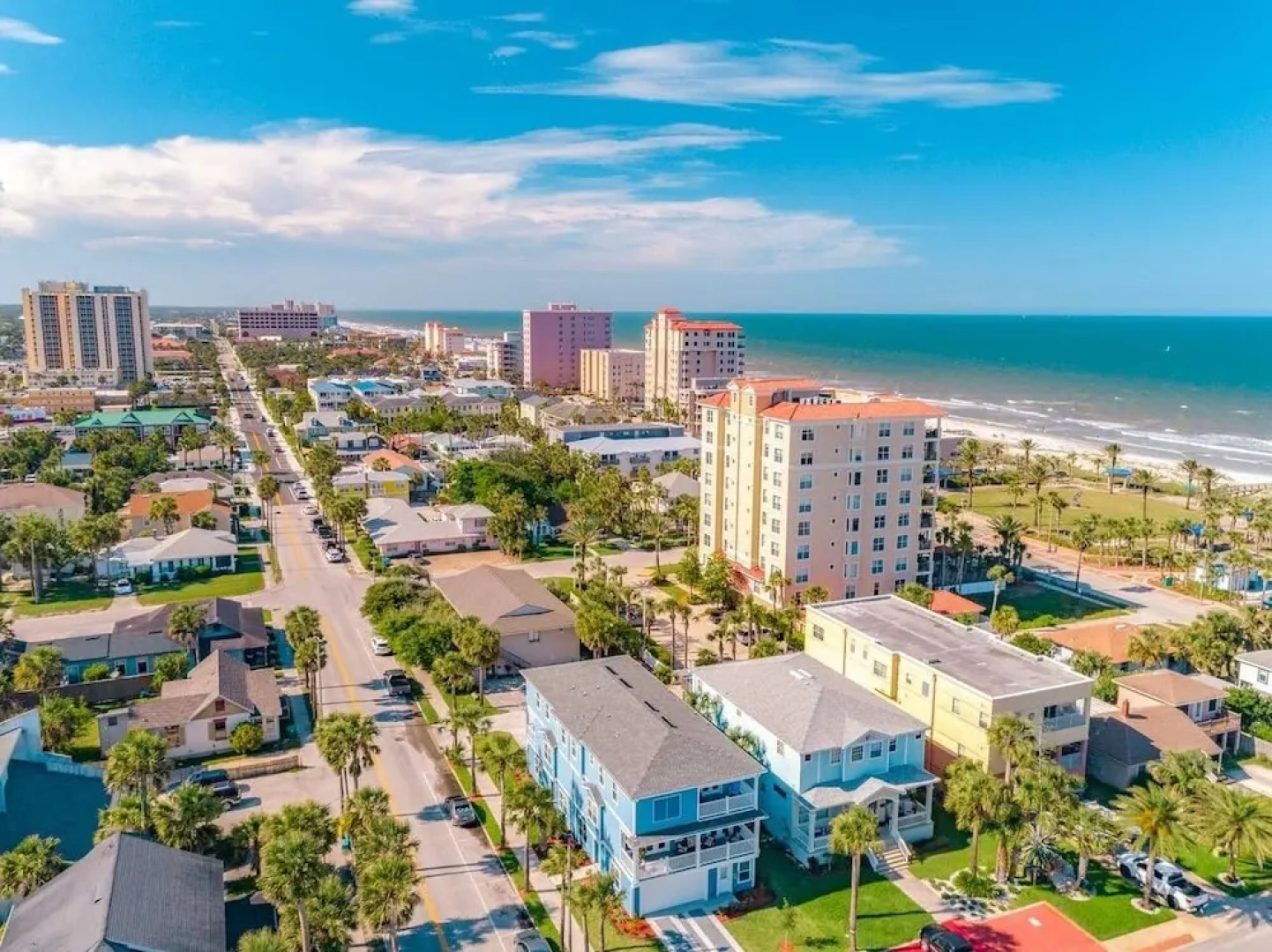 Luxury Beach House I - With Elevator