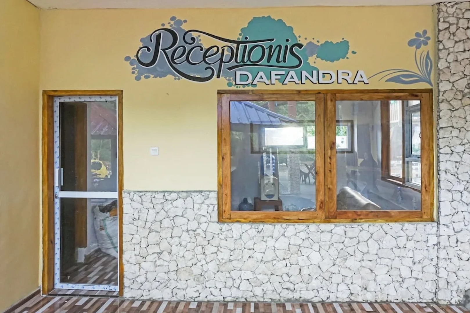 Hotel O Penginapan Dafandra Beach Near Pantai Tanjung Bira