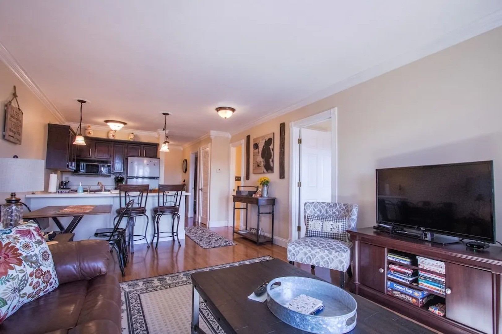 The Cozy Nest 2 Bedroom Condo