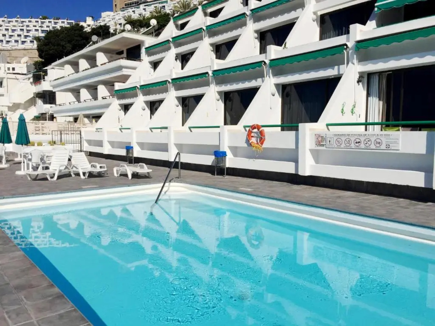 IG MOMOSOL Apartments