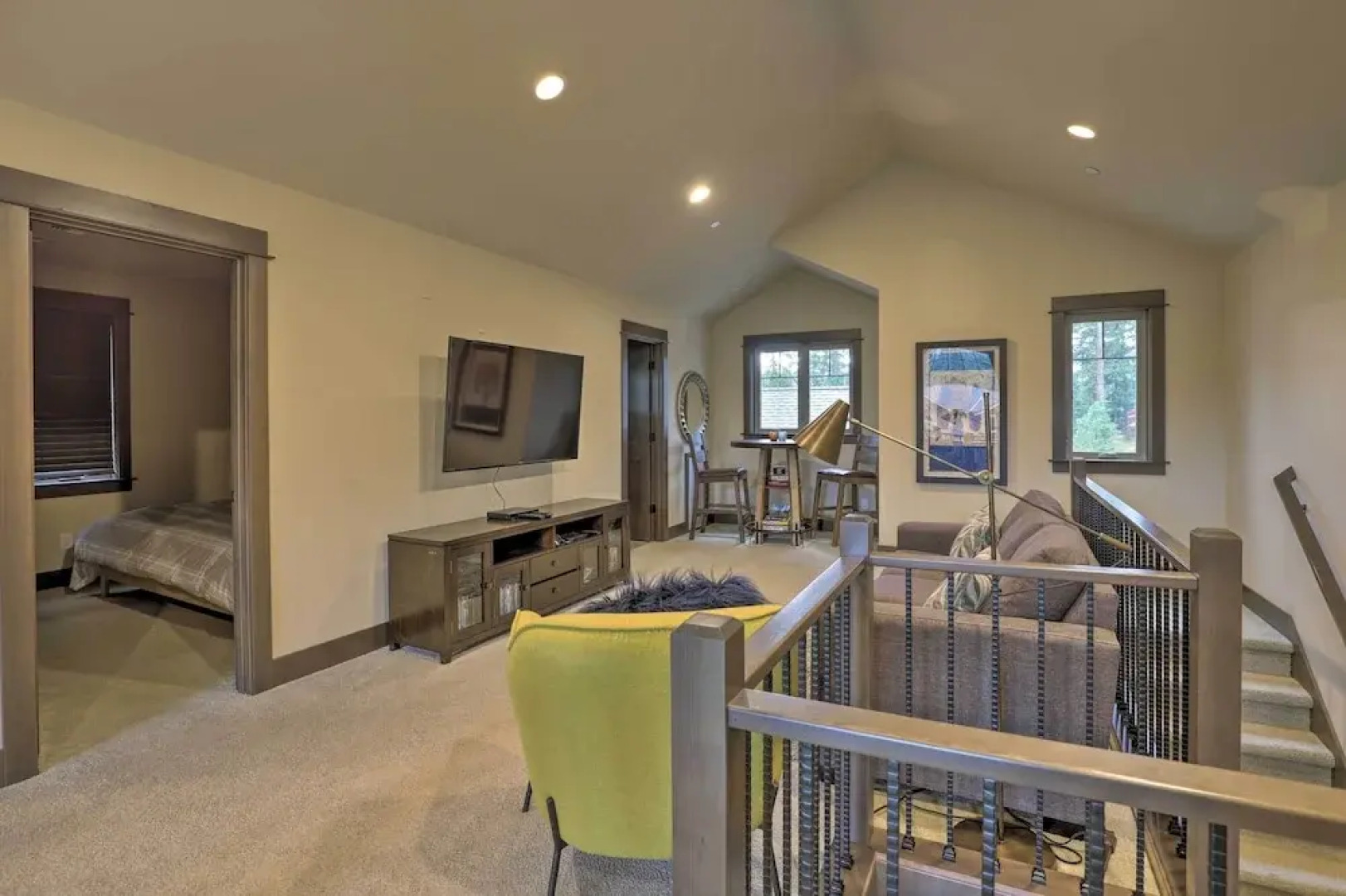 Luxury Suncadia Resort Retreat w/ Private Hot Tub!