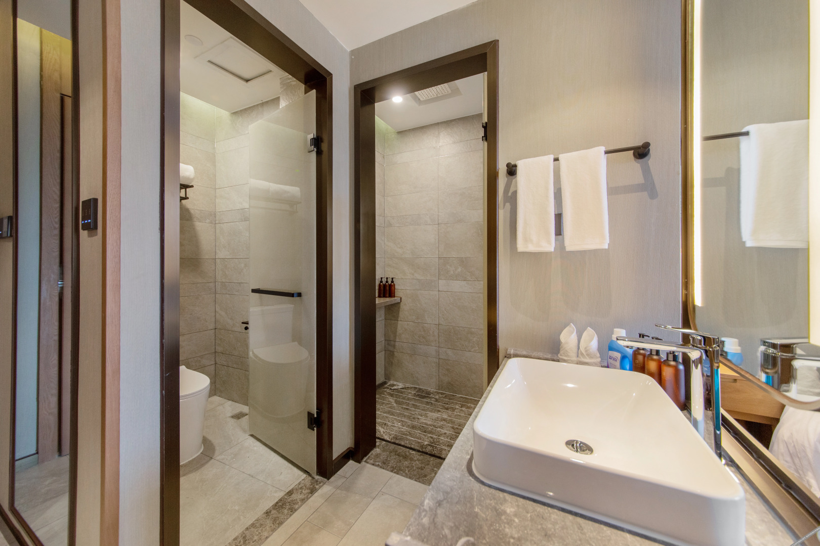 MEHOOD LESTIE Hotel (Altay Wanghu Square)