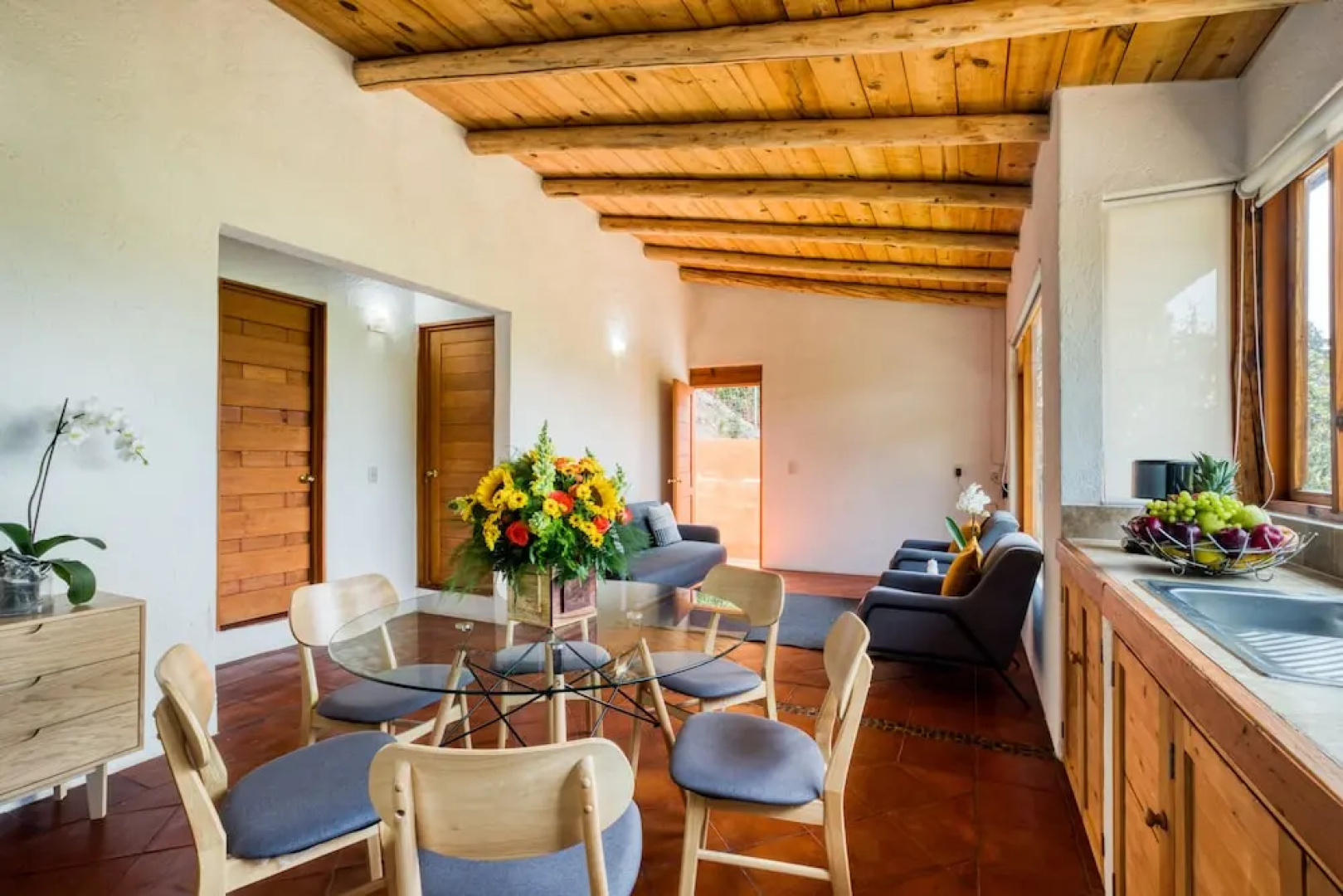 Luxury 3BR Cabin, Lakeview in Valle de Bravo