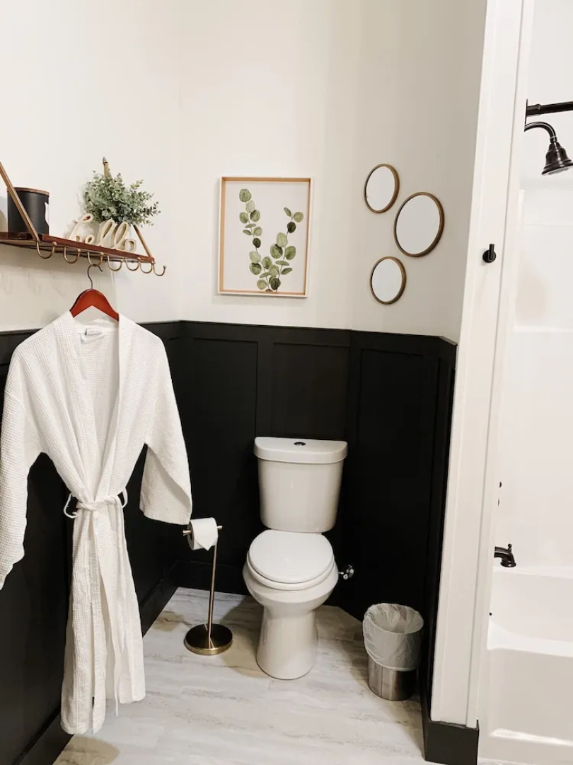The Loft on the Square Guest Suites
